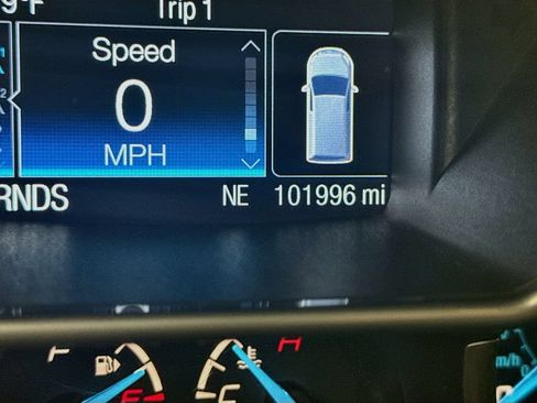 Used 2018 Ford Transit Connect XLT FWD image 12