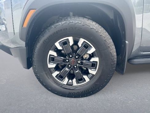 Used 2023 Nissan Frontier Pro-X w/ Pro Convenience Package RWD image 12