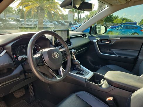 Used 2024 Toyota RAV4 XLE Premium FWD image 12