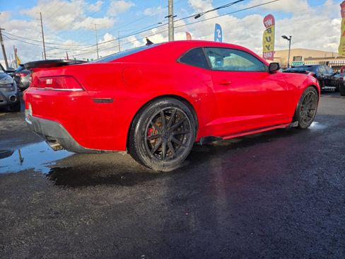Used 2015 Chevrolet Camaro LT image 4