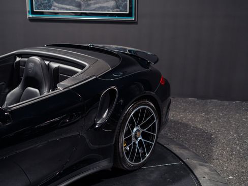 Used 2017 Porsche 911 Turbo S AWD/4WD image 5