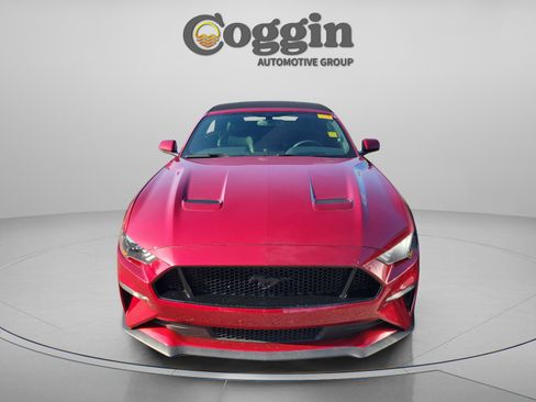 Used 2018 Ford Mustang GT Premium w/ Equipment Group 401A RWD image 9