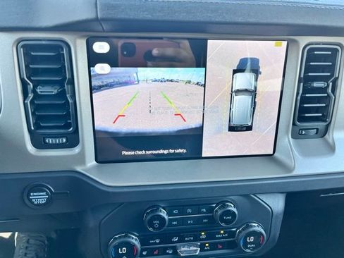 New 2025 Ford Bronco Outer Banks w/ Sasquatch Package image 13