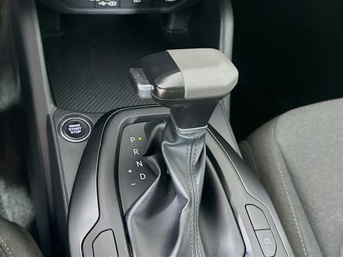 Used 2025 Kia K4 FWD image 23