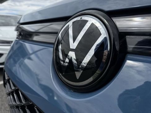 New 2026 Volkswagen Tiguan SE R-Line FWD image 30