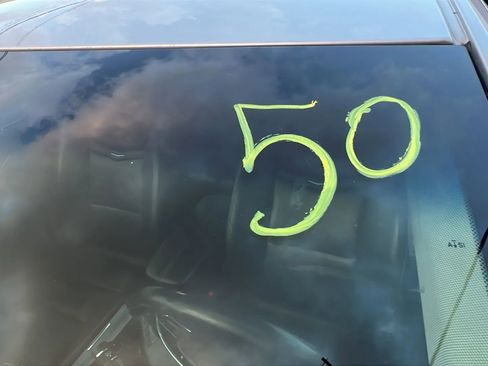 Used 2016 Cadillac XTS Luxury image 31