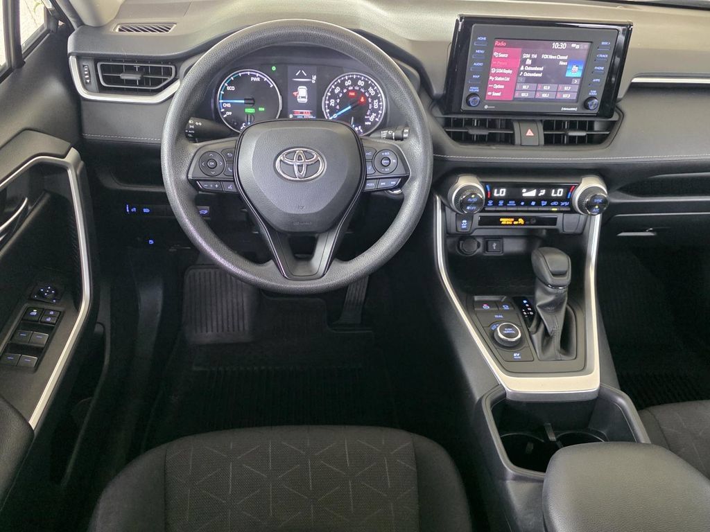 Used 2022 Toyota RAV4 XLE w/ Convenience Package AWD/4WD image 12