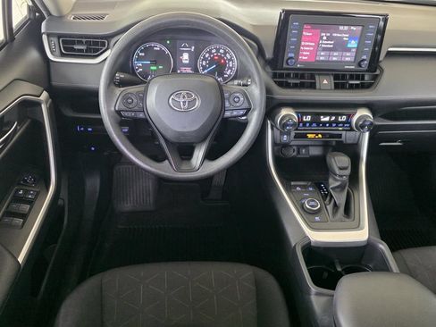 Used 2022 Toyota RAV4 XLE w/ Convenience Package AWD/4WD image 12