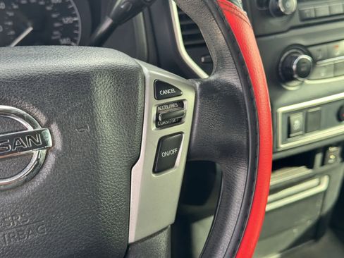 Certified 2017 Nissan Titan S image 16