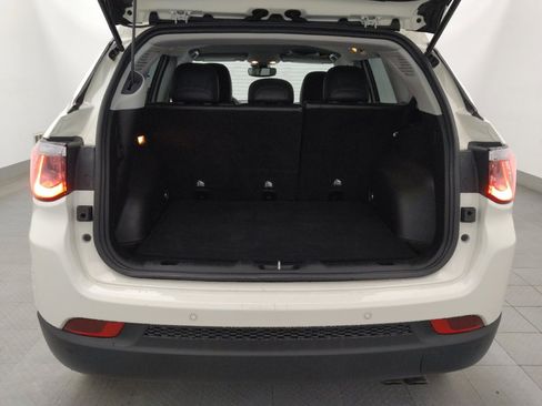 Used 2018 Jeep Compass Limited w/ Navigation Group image 29