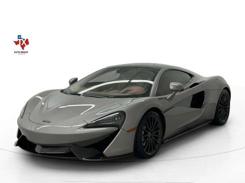 Used 2017 McLaren 570S RWD image 48