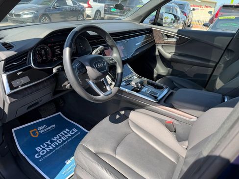 Used 2020 Audi Q7 3.0T Premium Plus w/ Premium Plus Package AWD/4WD image 11