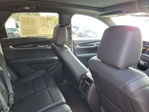 Used 2023 Cadillac XT5 Premium Luxury image 31