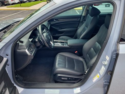 Used 2022 Honda Accord Touring image 15