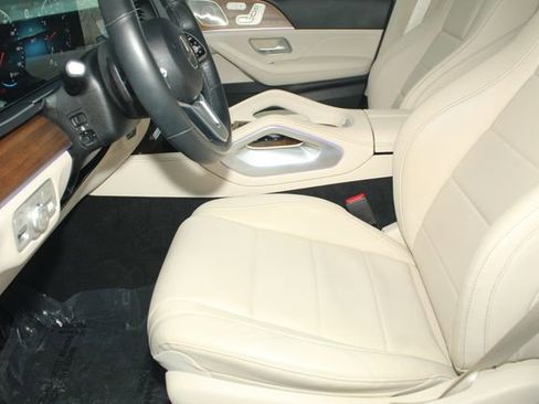 Used 2023 Mercedes-Benz GLE 350 4MATIC w/ AMG Line Exterior image 22