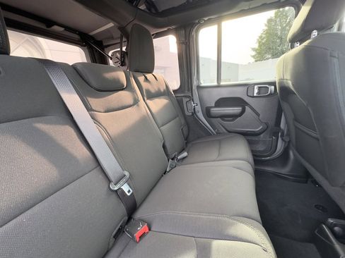 Certified 2022 Jeep Wrangler Unlimited Sport image 22