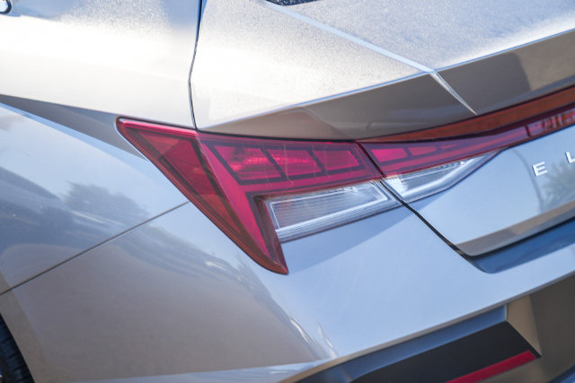 Certified 2025 Hyundai Elantra SEL FWD image 13