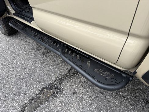 Used 2019 Toyota Tacoma TRD Off-Road image 34