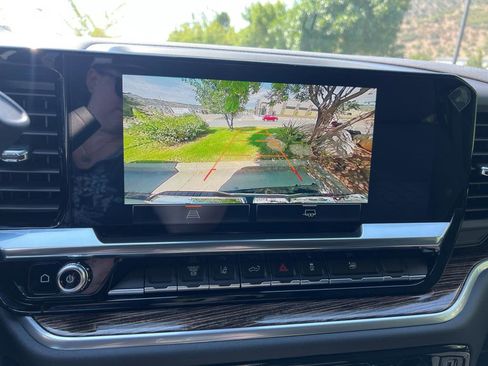 New 2025 GMC Sierra 2500 SLE w/ SLE Convenience Package image 32