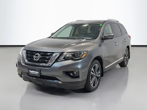 Used 2019 Nissan Pathfinder Platinum AWD/4WD image 5