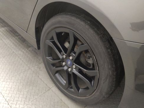 Used 2020 Ford Fusion SE w/ Equipment Group 151A FWD image 31
