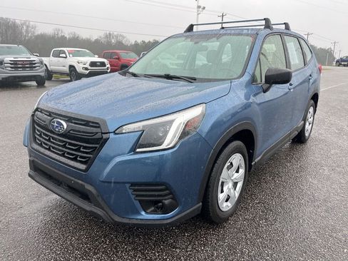 Used 2023 Subaru Forester image 1