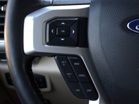 Used 2019 Ford F350 Lariat w/ Lariat Ultimate Package image 26