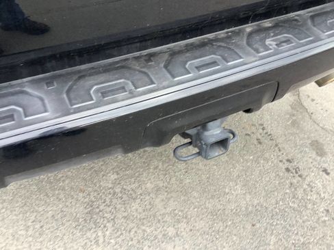 Used 2021 Toyota 4Runner Venture w/ Moonroof Package image 23