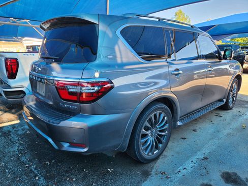 Used 2022 Nissan Armada Platinum w/ Captain's Chairs Package image 4