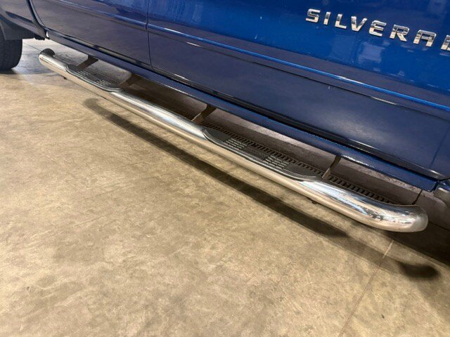 Used 2017 Chevrolet Silverado 1500 LT w/ All Star Edition AWD/4WD image 7