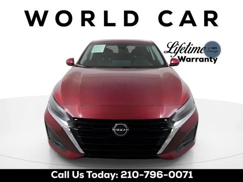 Used 2023 Nissan Altima 2.5 SL FWD image 10