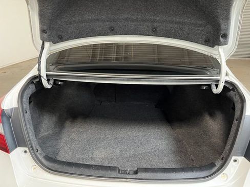 Used 2016 Honda Accord Sport image 14