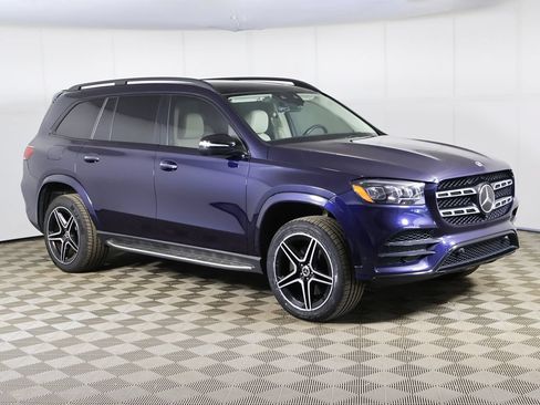 Used 2022 Mercedes-Benz GLS 450 4MATIC image 53