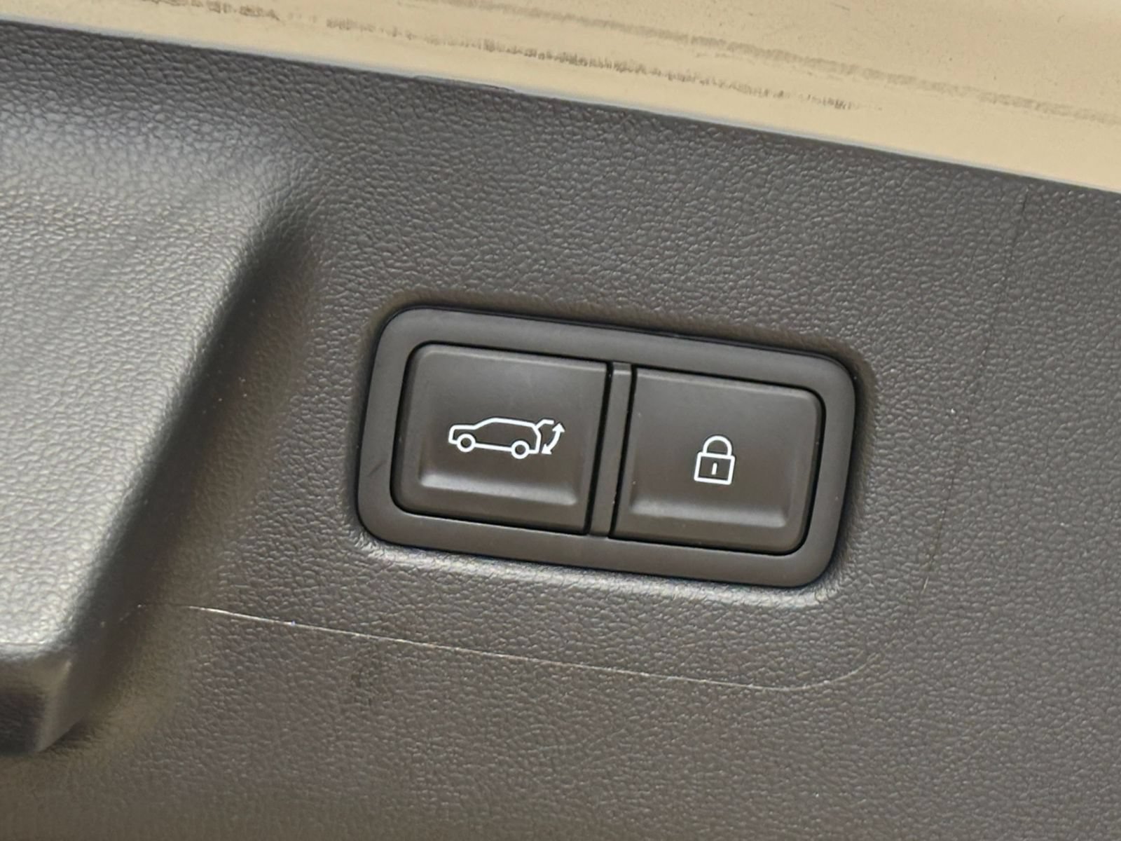 Used 2026 Hyundai Santa Fe SEL FWD image 22