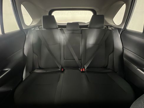 Used 2023 Toyota RAV4 LE FWD image 30