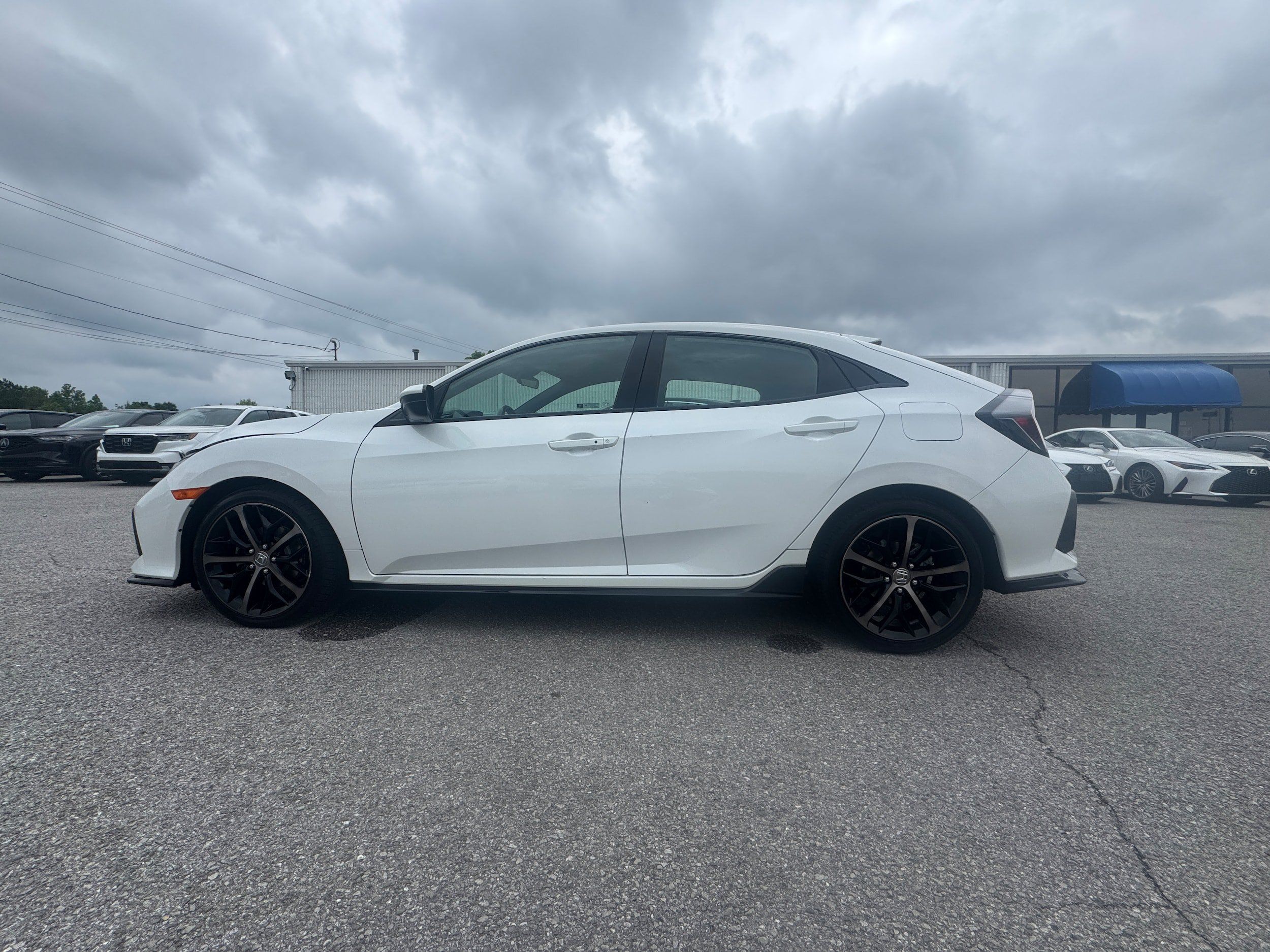 Used 2021 Honda Civic Sport image 2