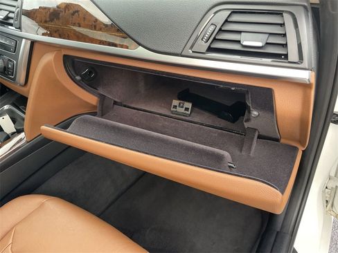 Used 2013 BMW 335i xDrive Sedan image 36