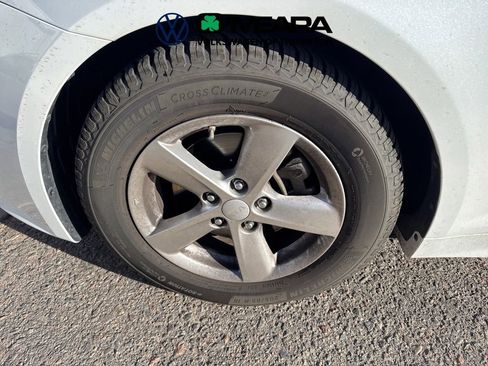 Used 2015 Kia Optima LX FWD image 8