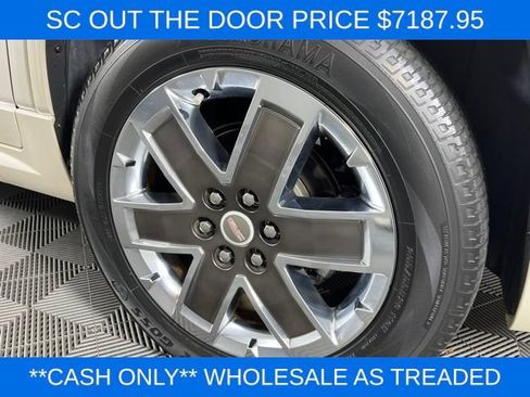 Used 2012 GMC Acadia Denali FWD image 11