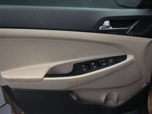 Used 2017 Hyundai Tucson SE FWD image 11