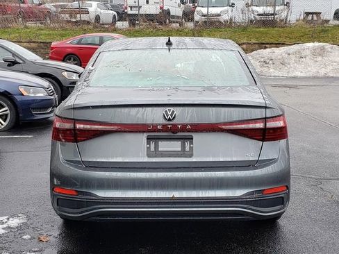 New 2026 Volkswagen Jetta SE FWD image 4