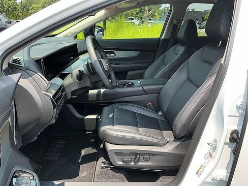 Certified 2025 Nissan Murano SL w/ Cargo Package AWD/4WD image 12