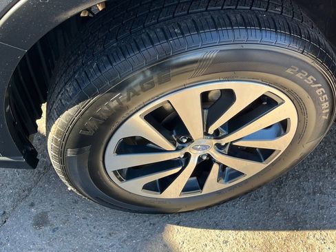 Used 2020 Subaru Outback image 21