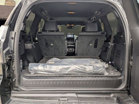 Certified 2023 Lexus GX 460 Premium AWD/4WD image 21