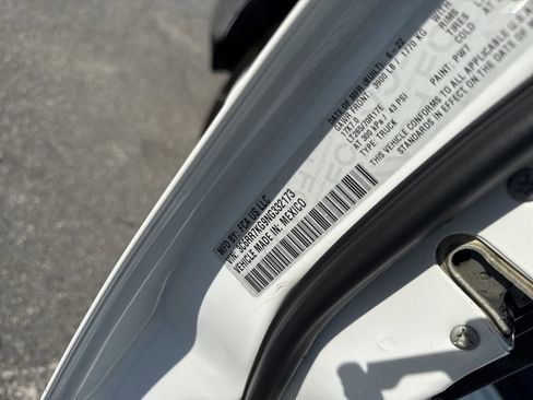 Used 2022 RAM 1500 Tradesman w/ Chrome Appearance Group image 33