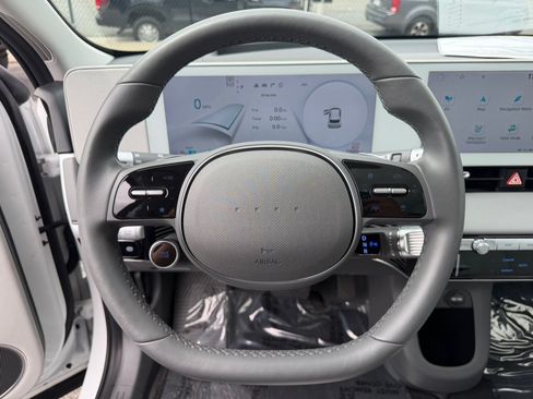 Used 2024 Hyundai Ioniq 5 Limited RWD image 12