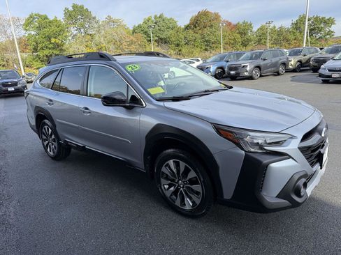 Certified 2023 Subaru Outback Limited XT image 7