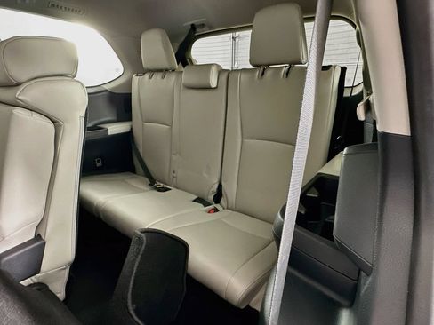 Certified 2026 Toyota Grand Highlander AWD Hybrid image 28