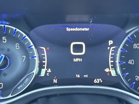 New 2026 Chrysler Pacifica Select w/ S Appearance Package image 23