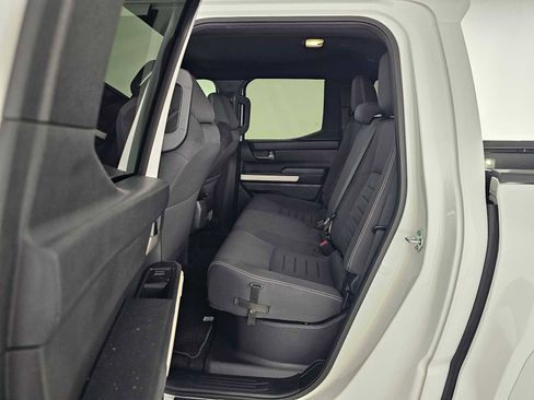 Used 2024 Toyota Tacoma TRD Sport AWD/4WD image 16